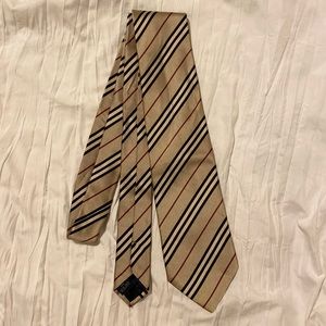 Classic Striped Burberry London Silk Tie